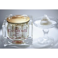 夏疲れのお肌のキーワードは「保湿」