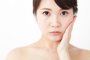 お正月の、顔太りはラジオ波で解消！